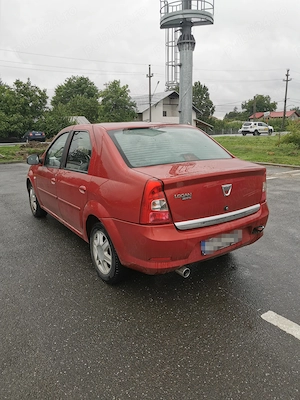 Vând Dacia Logan 1.6 16v 2009 avariat  - imagine 3