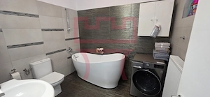 Casa  zona Platinia Parcul Mare curte teren 800mp + apartament/ birou - imagine 10