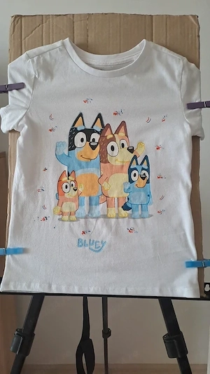 Tricou pentru copii pictat manual cu Bluey
