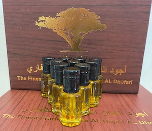 Parfum din esenta de tămâie și cu sofran din Oman