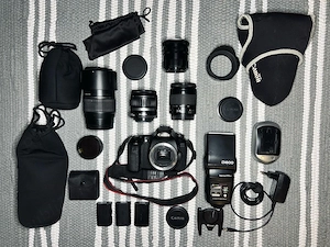 Se vinde kit Canon EOS 60D   