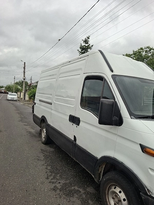 transport Iveco daily 2.3 hpi 2,5m - imagine 2