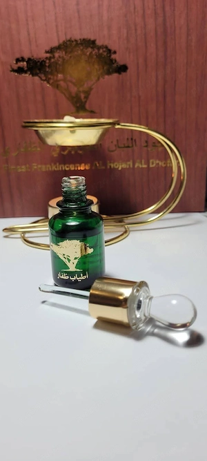 Parfum natural din ulei de tamaie 100 % pur din Oman , cadoul potrivit unui preot   pers dragi