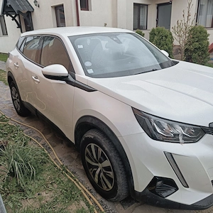 Peugeot model 2008,an fabricatie 2020, motor 1.2 benzina - imagine 3