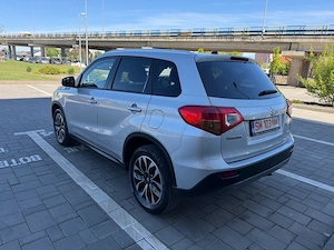 SUZUKI VITARA 1.6 DDIS   4X4   Garantie   Rate fixe   Avans 0%   Navi   Camera   Incalzire scaune - imagine 3