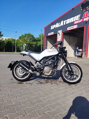 Husqvarna vitpilen 401 - imagine 5