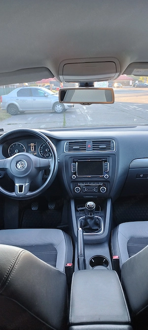 Volkswagen Jetta 1.4 TSI 122 CP - imagine 5