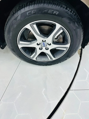 Volvo XC60 - imagine 9