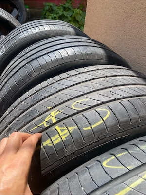 235 50 19 Michelin - imagine 3