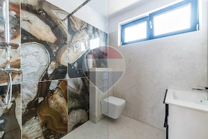Casă nouă 4 camere, P+1, zona centrală - imagine 18