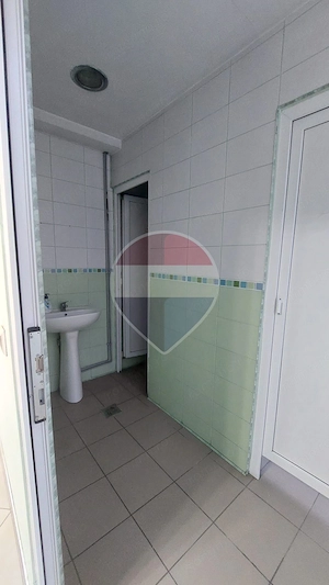 DE INCHIRIAT - Depozit 880 mp U - 2.800 mp T - Vaslui - 0% COMISION - imagine 11