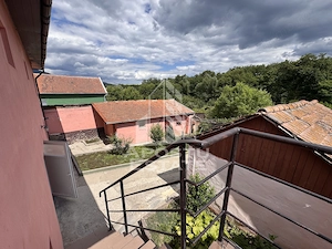 Pensiune cu 8 camere, cu iesire la rau, Salasu de Jos, Hunedoara - imagine 4