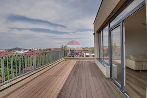 Comision 0% | Penthouse cu terasă de 68 mp - imagine 11