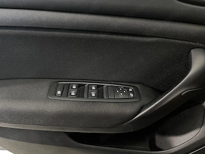 Renault Megane - imagine 17
