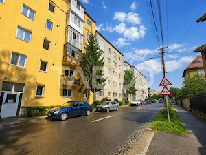 Apartament cu 2 camere balcon  pivnita de vanzare strada Vasile Aaron - imagine 14