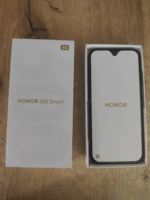 Vând Honor 600 Smart 5G