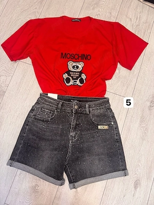 Set blug  fusta cu maieu sau tricou - 150 lei  