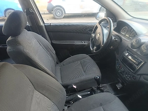 chevroler aveo  - imagine 5