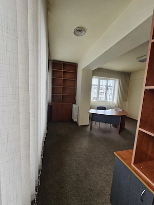 Vand apartament ultracentral pentru investitie birou sau pentru locuit direct de la proprietar - imagine 3
