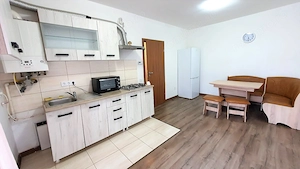 Apartament 2 camere etaj 2 zona Gusterita