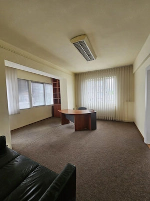 Vand apartament ultracentral pentru investitie birou sau pentru locuit direct de la proprietar - imagine 4