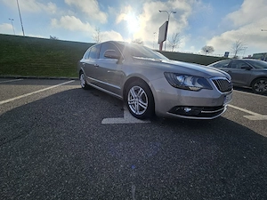 Skoda Superb Facelift 2.0 TDI DSG Comfort Line | Unic proprietar RO | Pret in lei Negociabil! - imagine 2