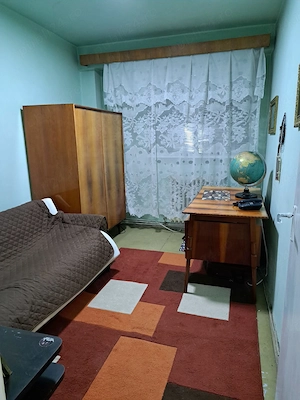 Vand apartament 4 camere  - imagine 2