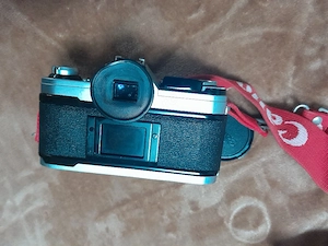 Vând aparat foto Canon 