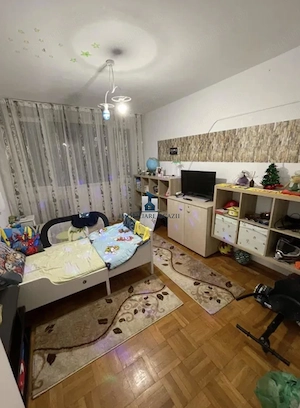 Vanzare Apartament 3 Camere Decomandat Bd.Alexandru Obregia - imagine 4