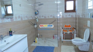 OPORTUNITATE DE INVESTITIE CASA P+M, TEREN 10.000 MP. HUTANI, VLADENI - imagine 19
