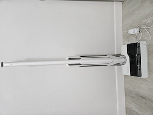 Aspirator vertical fara fir cu spalare Rowenta X-Clean 10 GZ7540WO 200w
