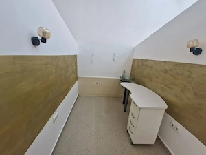 Spatiu Comercial in Centrul Istoric - imagine 8
