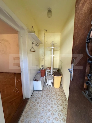 Casă spațioasă cu 6 camere, teren 700 mp, garaj și terasă - imagine 16