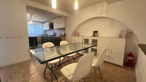 Vila de lux 7 camere 390mp utili + curte 200mp zona Strand - imagine 2