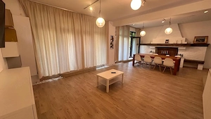 Vila de lux 7 camere 390mp utili + curte 200mp zona Strand - imagine 4