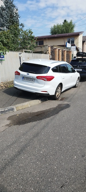 Vând auto Ford Focus break  - imagine 3