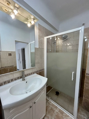Închiriez apartament 2 camere ultracentral (Parc Petőfi), mobilat, aer condiționat - imagine 7