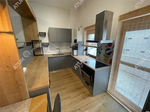 Apartament Penthouse 4 camere 2 balcoane terasa Doamna Stanca Sibiu - imagine 10