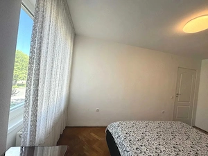 Apartament 2 camere decomandate zona Terezian - imagine 4