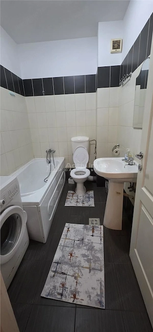 Apartament 2 camere de inchiriat Class Park cu balcon parter - imagine 5