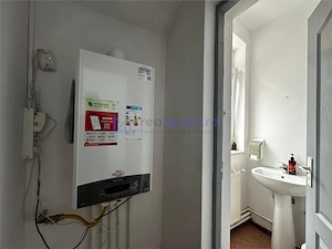 Spatiu birou central Iasi, str. Armeana, 55mp - imagine 9