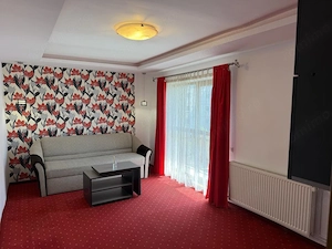 ap 2 camere decomandat et 2 str ludos valea aurie
