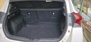 Vand Toyota Auris Hybrid - imagine 6