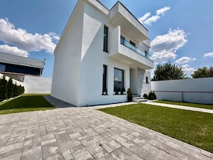Casă modernă cu finisaje premium –  Craiova