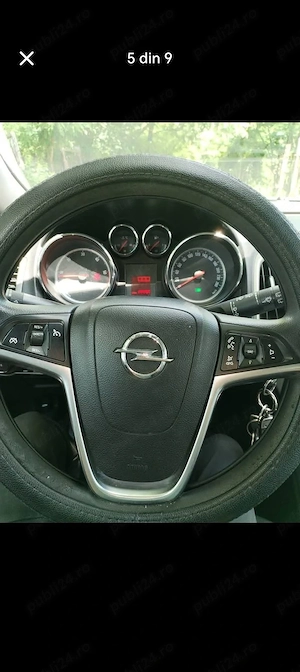 Opel Astra J - imagine 4