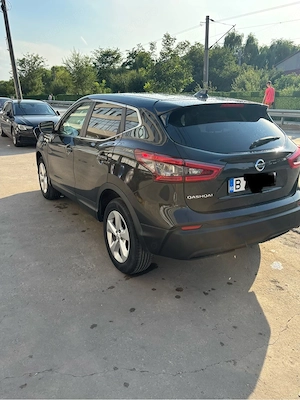 Nissan Qashqai 1.6 dCi 130 CP Xtronic Automată | 2018 | 97000 Km - imagine 2
