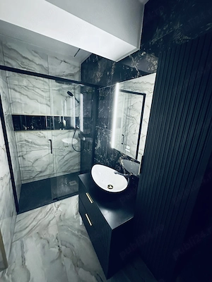 Vand apartament doua camere decomandat !  - imagine 6