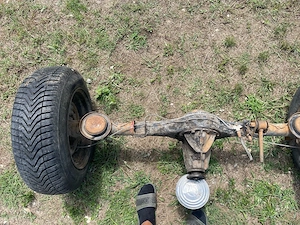 se vinde ce se vede completa si functionala pt nmotoagricola sau motocultor  cu tractiune 