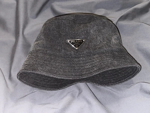 Pălărie Prada Denim Bucket hat