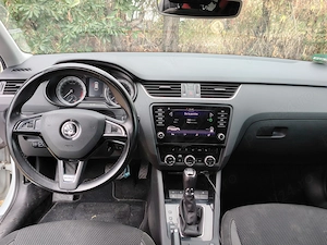 Skoda Octavia Scout - imagine 7